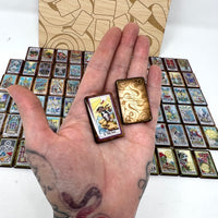 Pequeñas fichas de tarot de fieltro